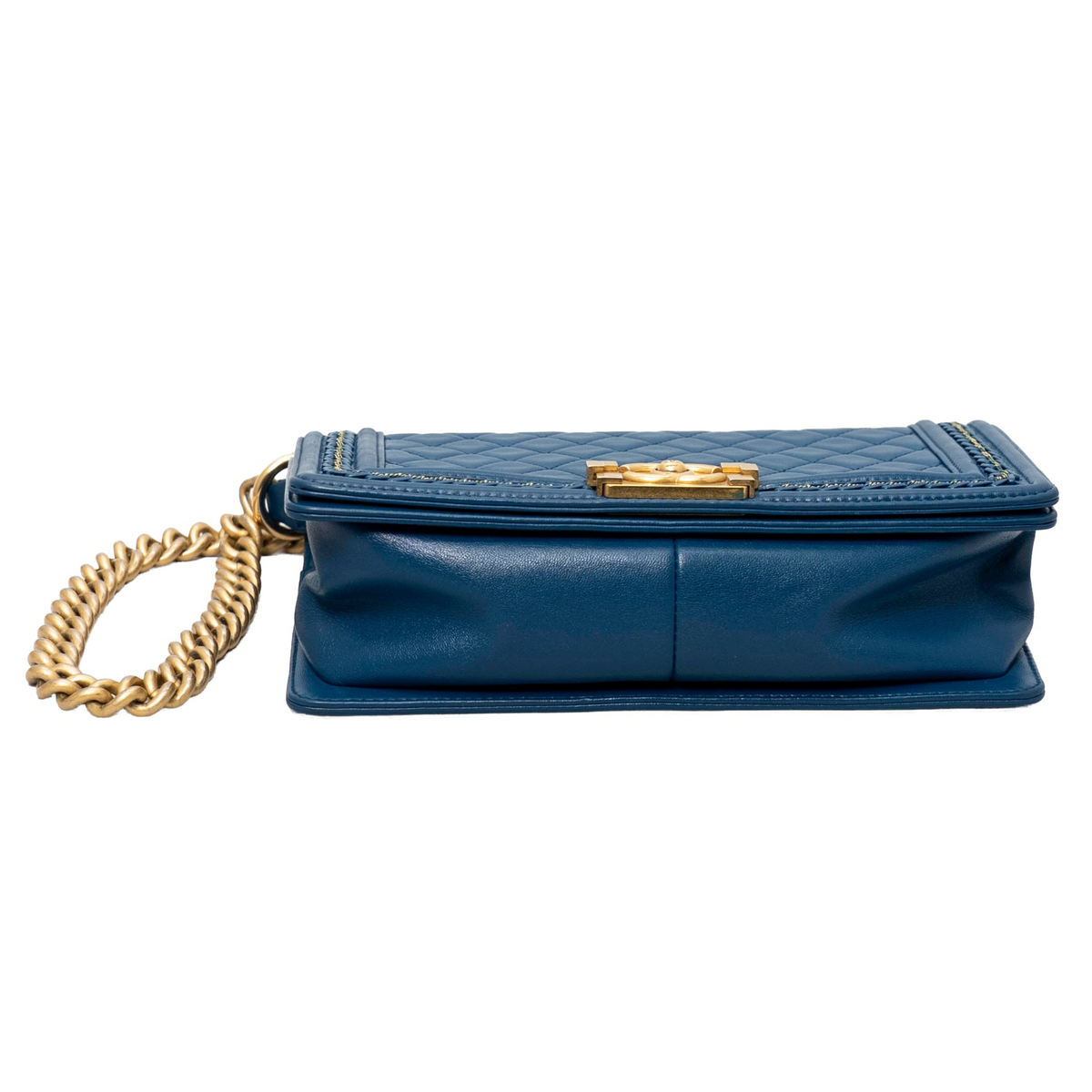 Your Bag Now Mine Chanel Medium Boy bag in blue quilted leather with aged-tone chain strap and push-lock closure