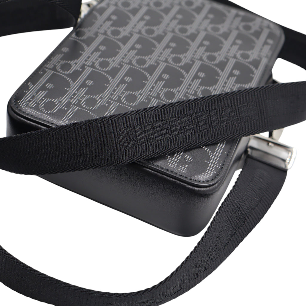 Christian Dior - Oblique Galaxy Perforated World Tour Messenger Pouch