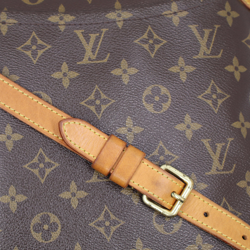 Louis Vuitton - Odeon PM
