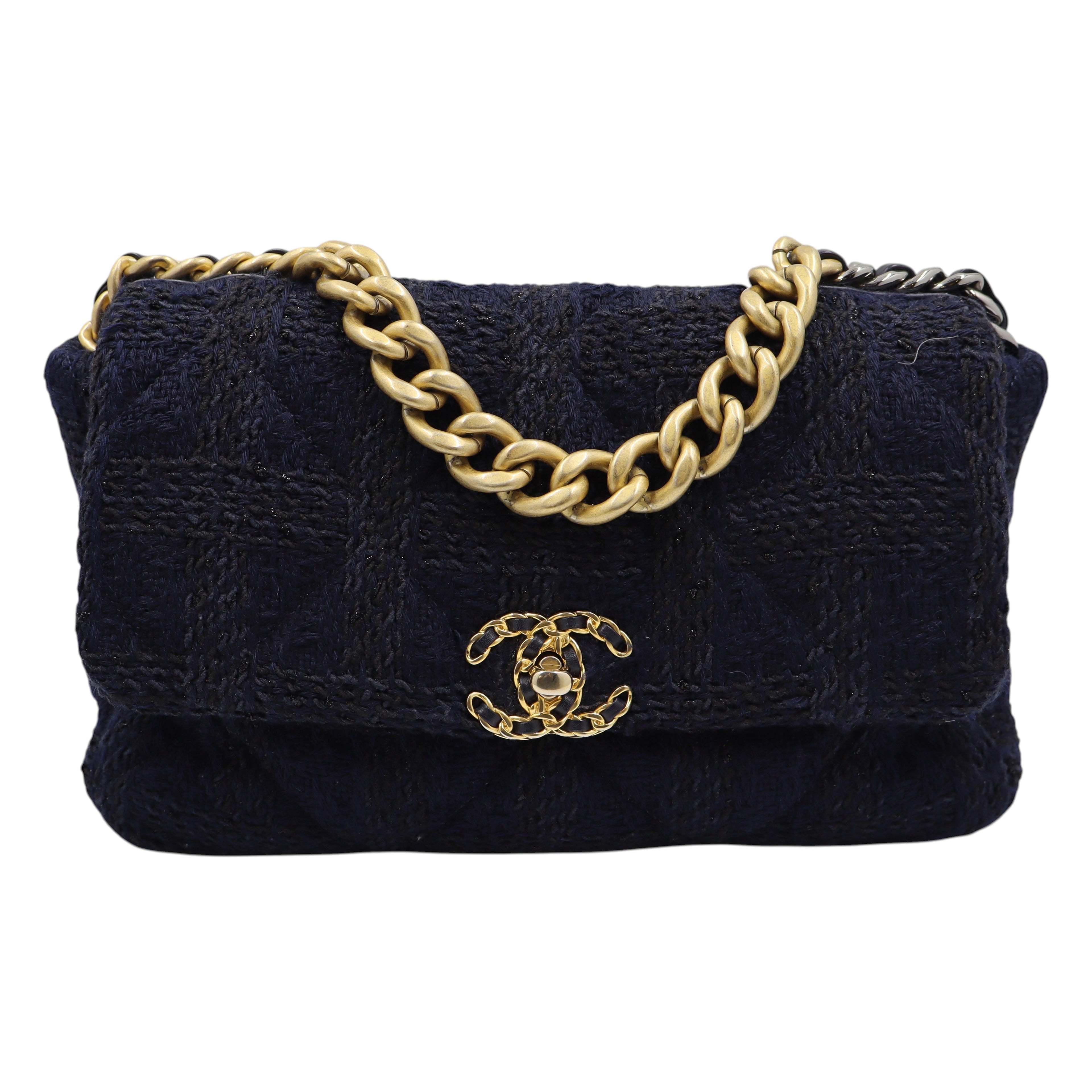 Chanel - Tweed Quilted Large Chanel 19 Flap